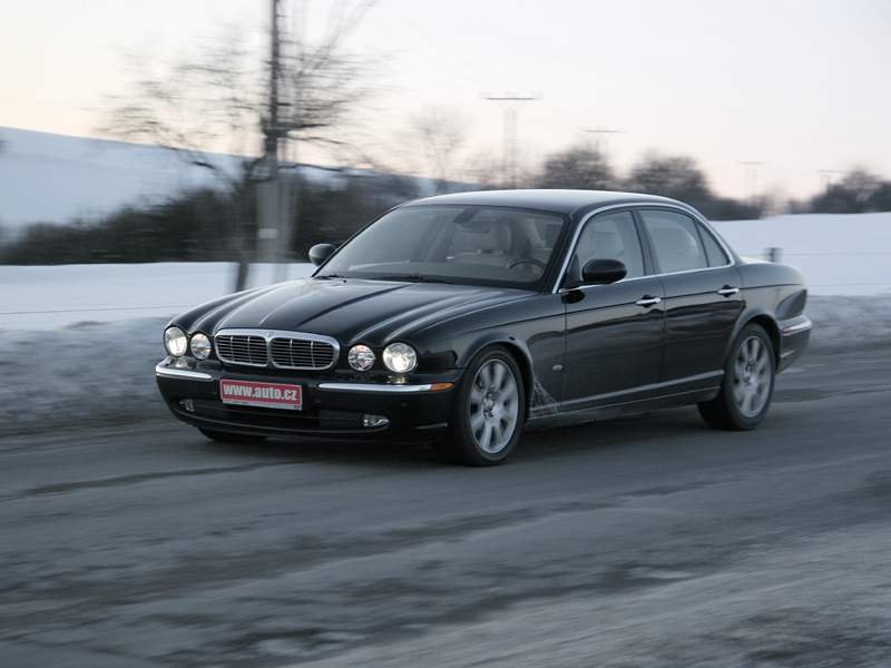 Jaguar XJ