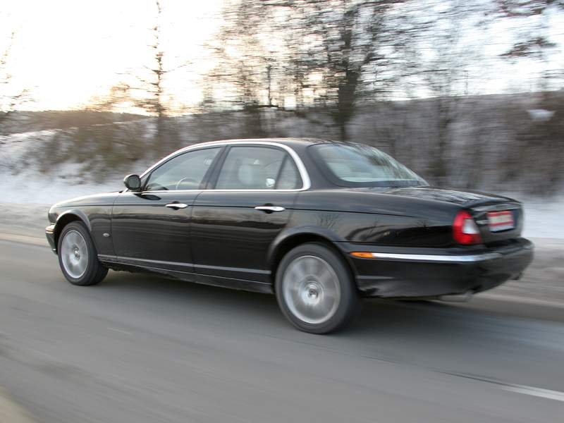 Jaguar XJ