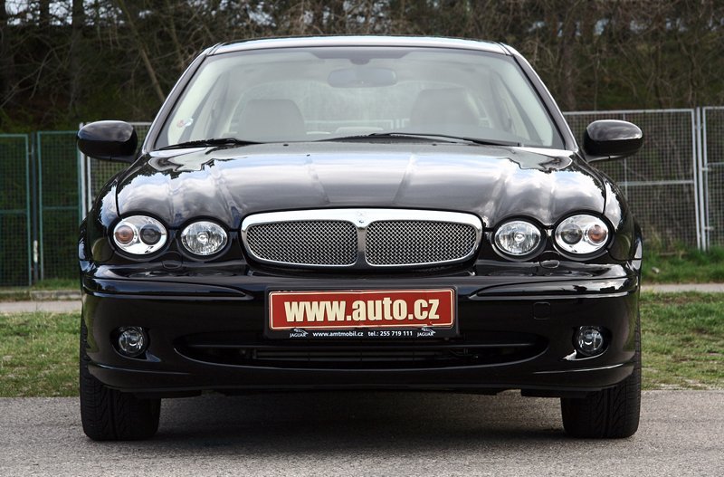 Jaguar X-Type