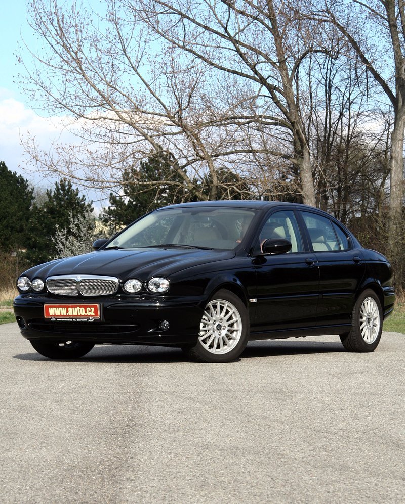 Jaguar X-Type