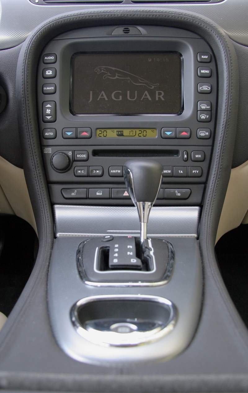 Jaguar S-Type