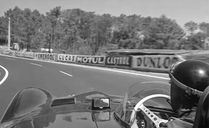 Jak vypadal okruh v Le Mans před více než 60 lety? Projeďte se s bývalým vítězem