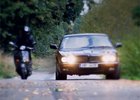 Jaguar vs. moped: Česká Kobra 11 (video)