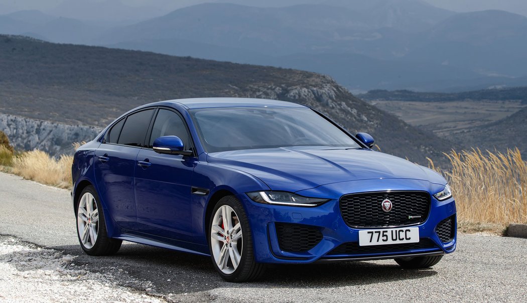 Jaguar XE