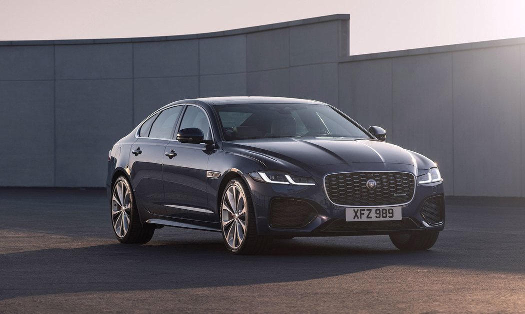 Jaguar XF