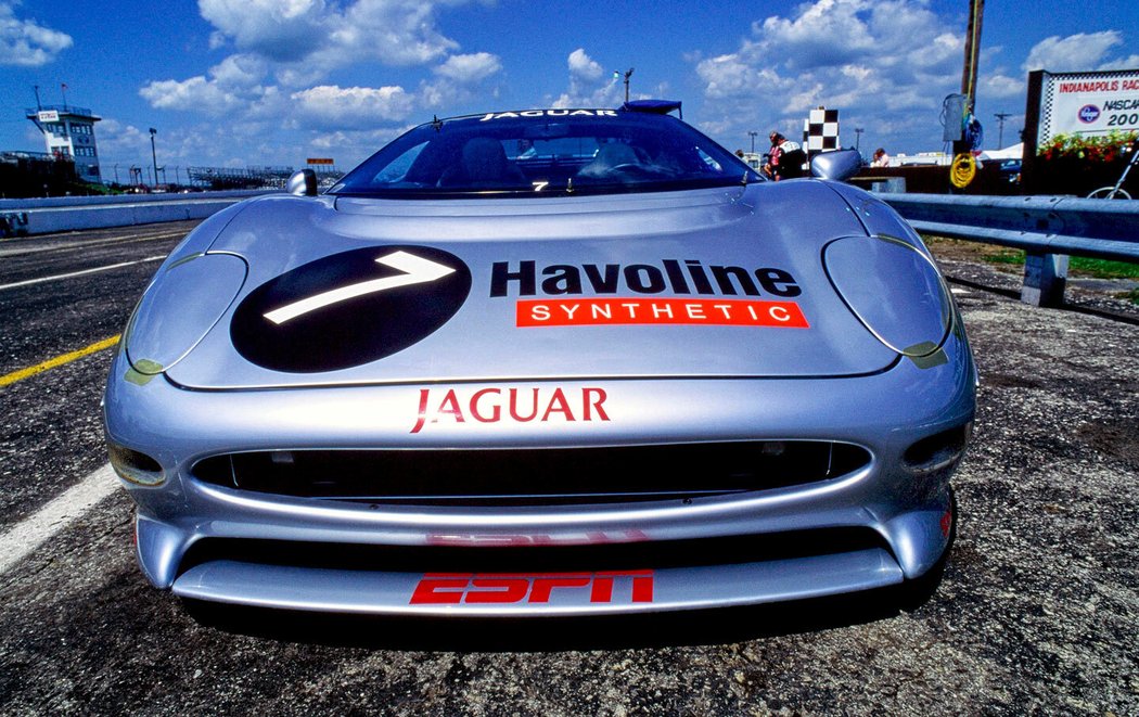 Jaguar XJ220-C (1993)
