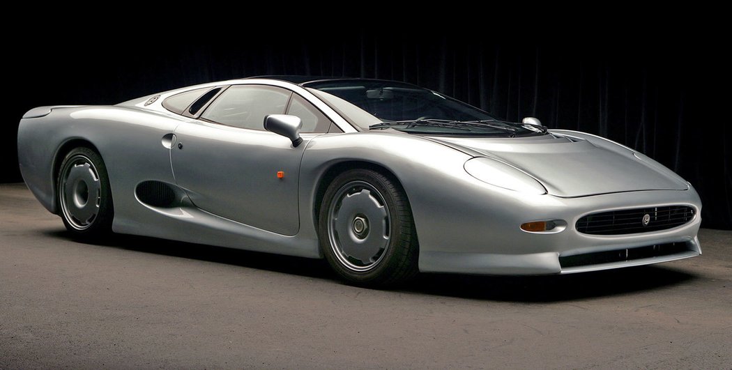 Jaguar XJ220