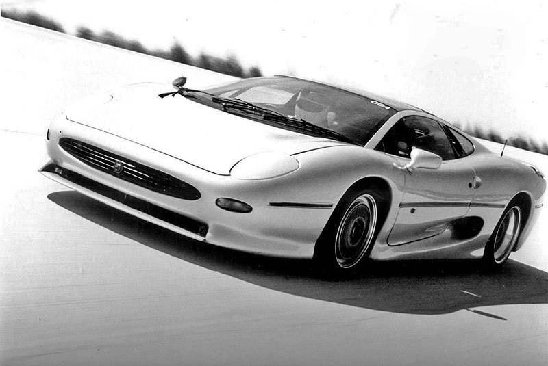 Jaguar XJ220