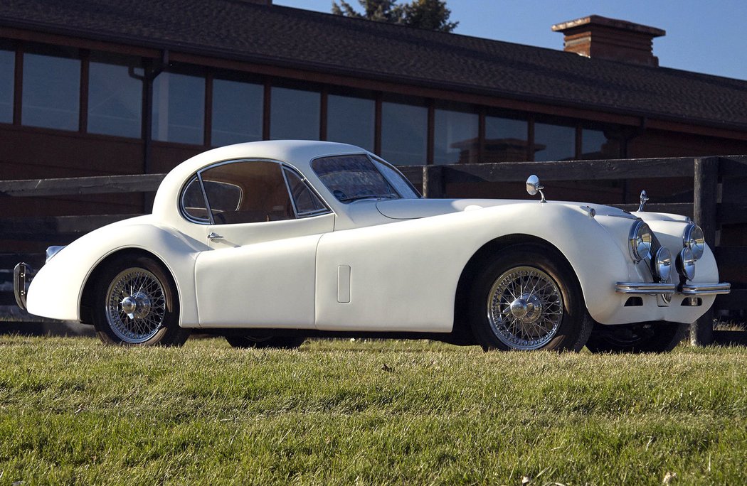 Jaguar XK120 Fixed Head Coupe (1951–1954)