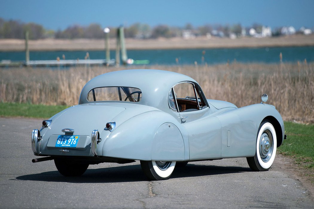 Jaguar XK120 Fixed Head Coupe (1951–1954)