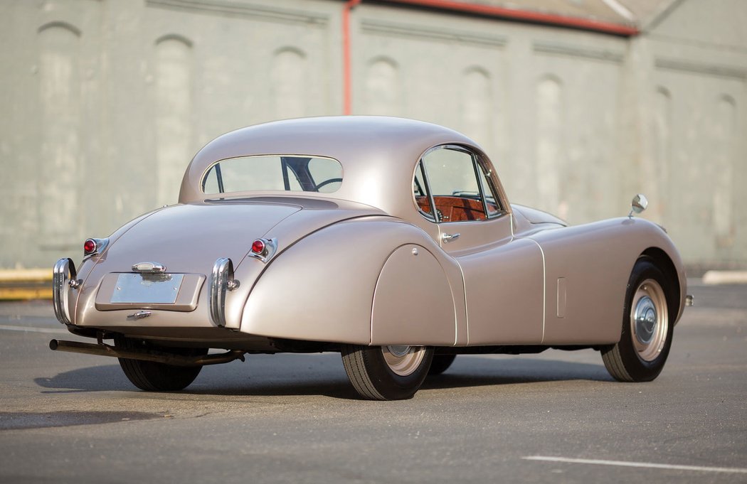 Jaguar XK120 Fixed Head Coupe (1951–1954)