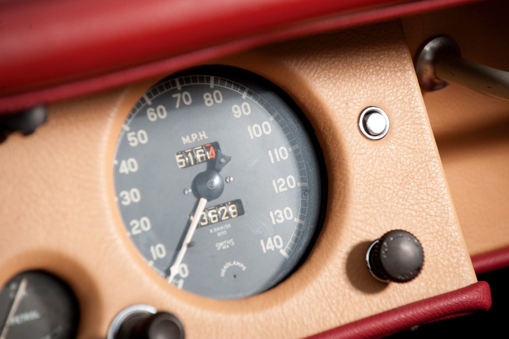 Jaguar XK120 SE Roadster (1951–1954)