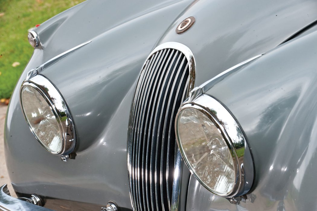 Jaguar XK120 SE Roadster (1951–1954)