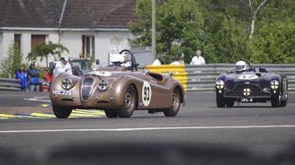 Jediný evropský vítěz závodu Nascar. Sportovní Jaguar slaví sedmdesátiny