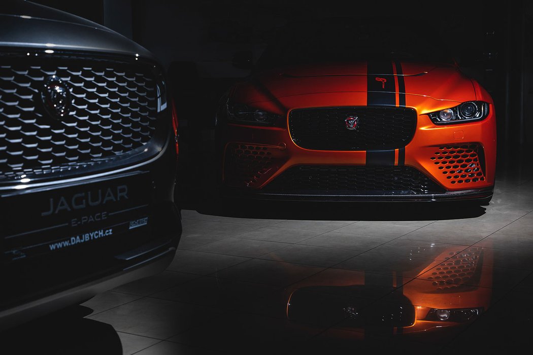 Jaguar XE Project 8