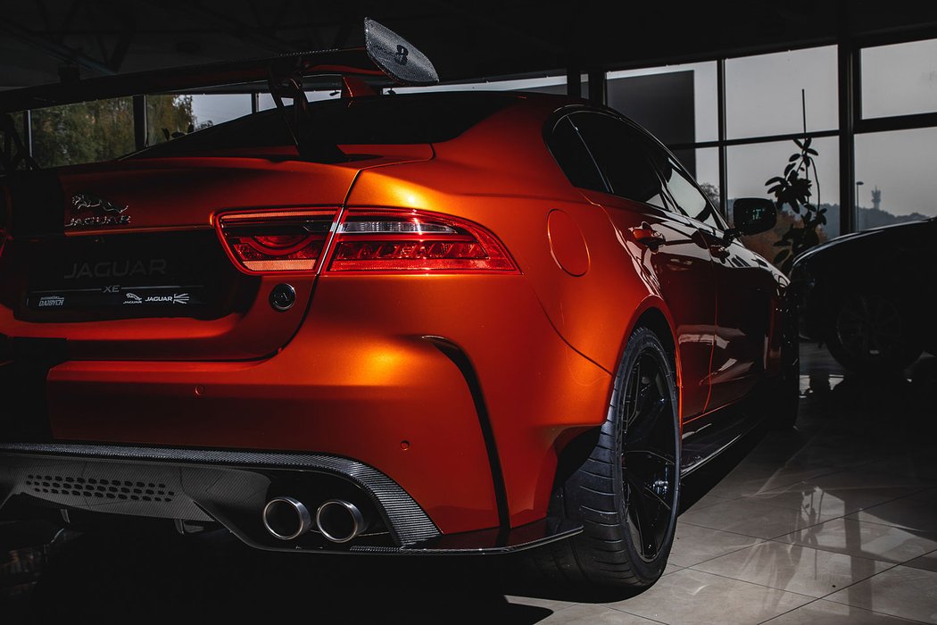 Jaguar XE Project 8