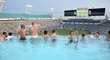 Nejluxusnější místa v NFL: Na americký fotbal se můžete dívat z bazénu...