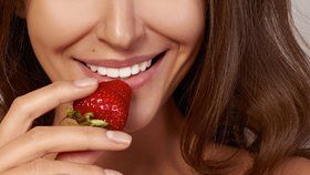 10 důvodů, proč jíst jahody: Jsou plné zdraví a sexu!