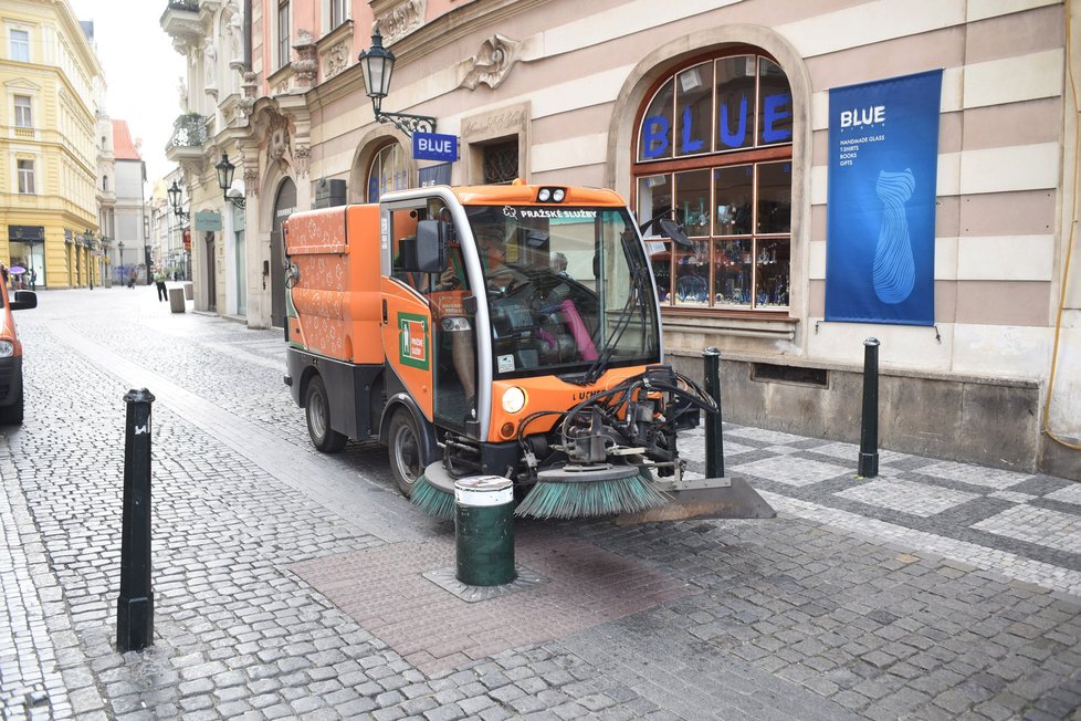 Jak se žije řidiči zametacího stroje