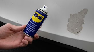 Legendární a „všemocný“ olej WD-40: Tohle použití určitě neznáte. Neublíží autu? Legendární a „všemocný“ olej WD-40: Tohle použití určitě neznáte. Neublíží autu?