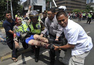 Při útoku teroristů v Jakartě zemřelo sedm lidí včetně pěti útočníků. K akci se přihlásil ISIS.