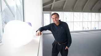 Chceme proměnit celé budovy ve šperk, Česko si zaslouží globální brand, říká Jakimič z Lasvitu Chceme proměnit celé budovy ve šperk, Česko si zaslouží globální brand, říká Jakimič z Lasvitu