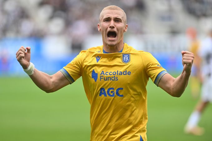 Teplice vyhrály v Hradci: moment jako z Ligy mistrů i velká komplikace pro domácí Teplice vyhrály v Hradci: moment jako z Ligy mistrů i velká komplikace pro domácí
