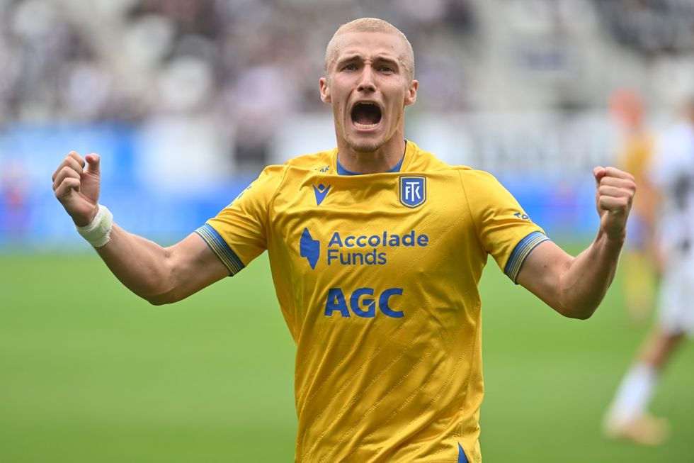 Teplice vyhrály v Hradci: moment jako z Ligy mistrů i velká komplikace pro domácí Teplice vyhrály v Hradci: moment jako z Ligy mistrů i velká komplikace pro domácí