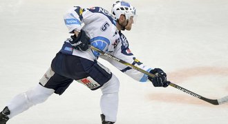 Jeřábek se pěti body pořádně vyřádil, Francouz udržel v KHL nulu