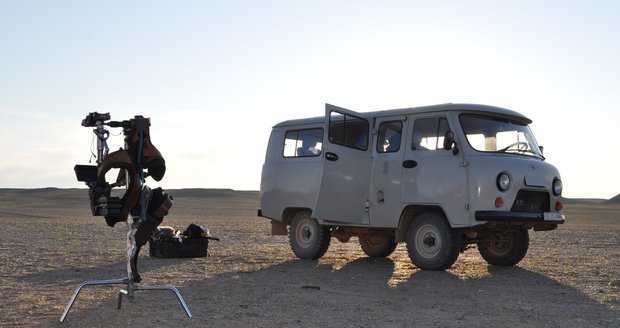 Spolehlivý UAZ pomohl Jakubovi překonat tajemnou poušť Gobi