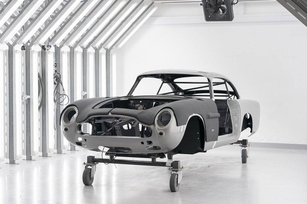 James Bond Aston Martin DB5