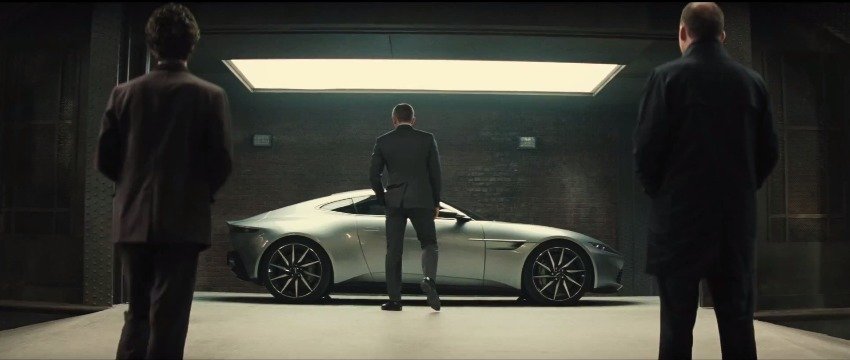 Bondův vůz Aston Martin DB10 byl navržen a zhotoven jen pro film Spectre.
