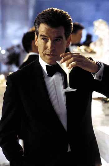 Pierce Brosnan jako James Bond