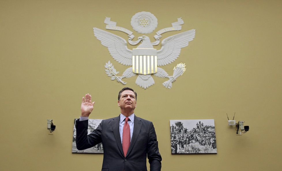 Šéf FBI James Comey