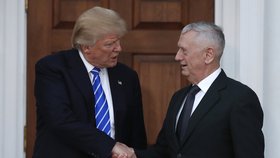 Nový americký ministr obrany James Mattis přezdívaný Šílený pes nebo Válečnický mnich