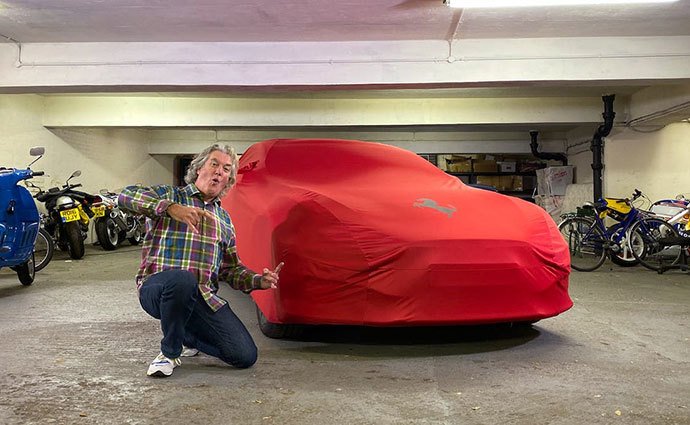 James May si koupil nové auto. A ví, že spoustu lidí zklame