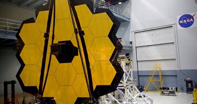 Start teleskopu Jamese Webba do vesmíru.