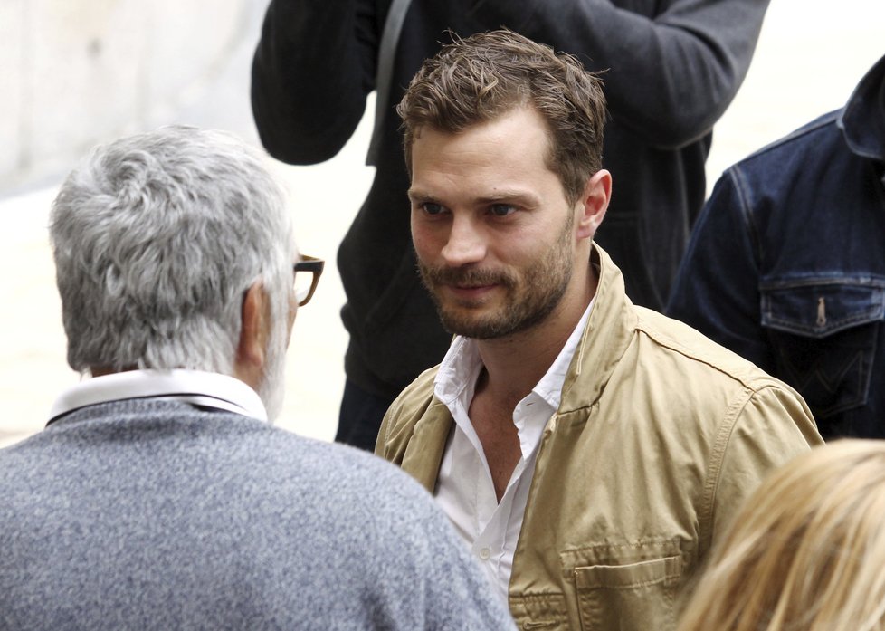 Jamie Dornan s ředitelem festivalu Jiřím Bartoškou