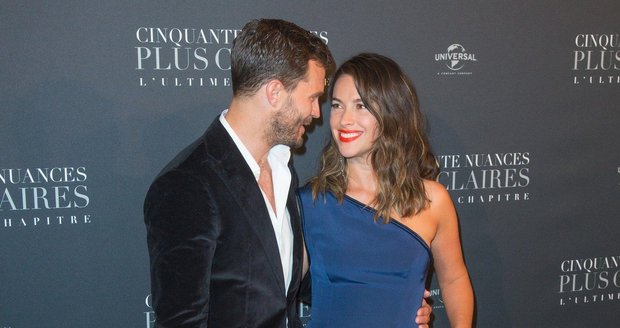 Jamie Dornan s manželkou Amelií Warner