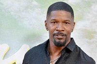 Herec Jamie Foxx (55) musel do nemocnice! Přímo z natáčení!