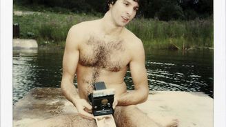 18 let zachycených na každodenních fotografiích: Muž vyfotil i svoji smrt! 18 let zachycených na každodenních fotografiích: Muž vyfotil i svoji smrt!