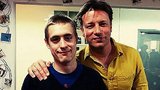 Pedofil, který znásilnil dvanáctiletou dívku: Zaměstnal ho kuchař Jamie Oliver!