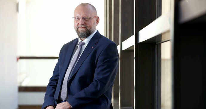 Místopředseda Poslanecké sněmovny Jan Bartošek (KDU-ČSL) při rozhovoru pro Blesk (16.10.2024)