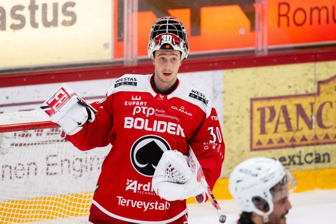 Sledují ho skauti NHL, nevzal ho nároďák. Bednář vládne Finsku a odpovídá: Nehroutím se Sledují ho skauti NHL, nevzal ho nároďák. Bednář vládne Finsku a odpovídá: Nehroutím se