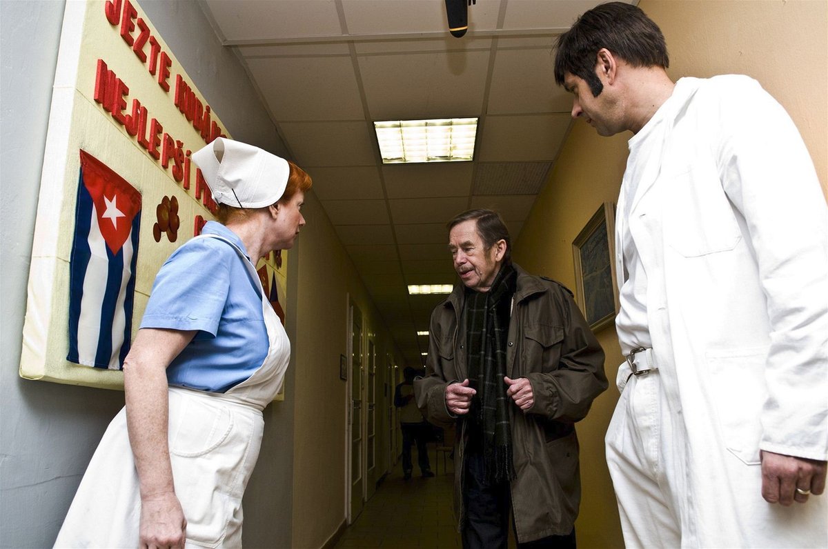 Prosinec 2010 Václav Havel se objevil ve speciálním silvestrovském dílu.