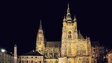 Na Boží hod vánoční směřovaly desítky lidí na Pražský hrad. Zajímaly je vystavené jesličky