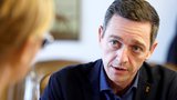 Na Grolicha se naštval šéf TOP 09 Havel: Lanařil nám členy, tvrdí po úprku 30 lidí k lidovcům