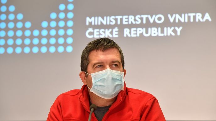 Ministr vnitra Jan Hamáček (ČSSD). (1.4.2020)