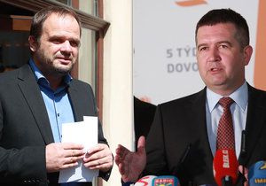 Hamáček dál trvá na Šmardovi coby kandidátovi na ministra kultury