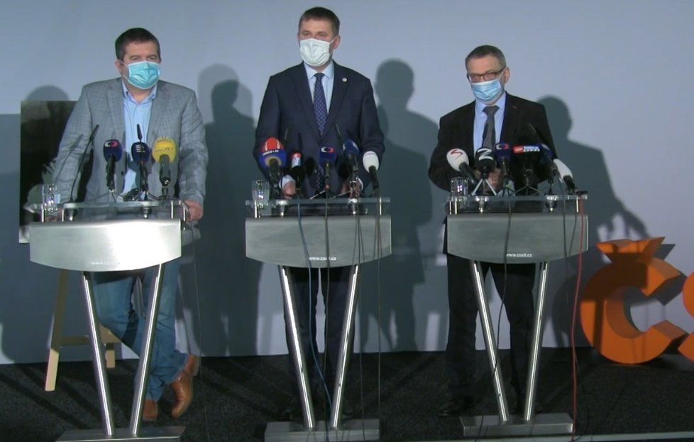 Jan Hamáček na tiskovce ČSSD s Tomášem Petříčkem a Lubomírem Zaorálkem (14.12.2020)